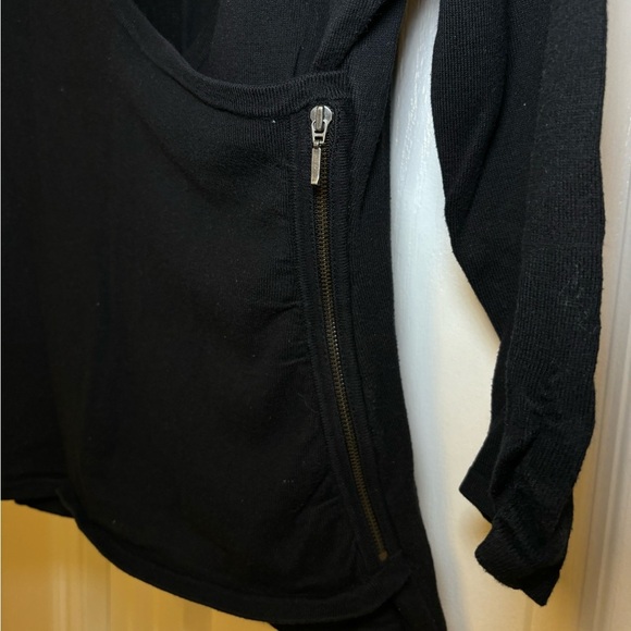 Reitmans - V Neck Sweater - Picture 5 of 7